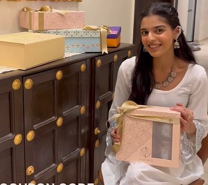 Pastel Indulgence Hamper